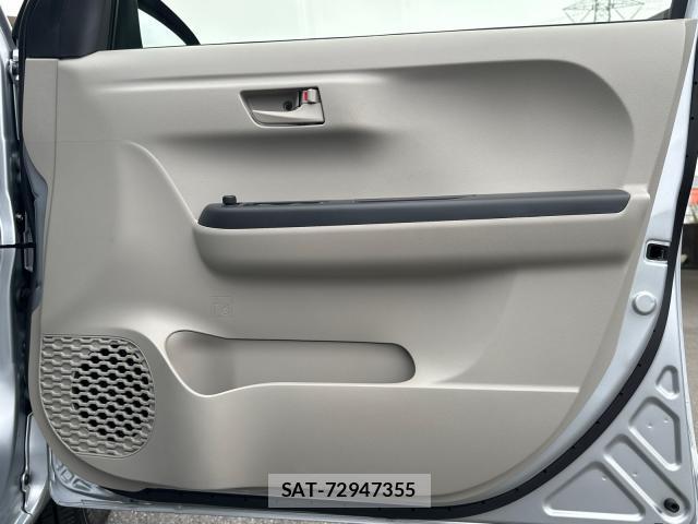 Toyota PASSO 2021-07 8378614-17