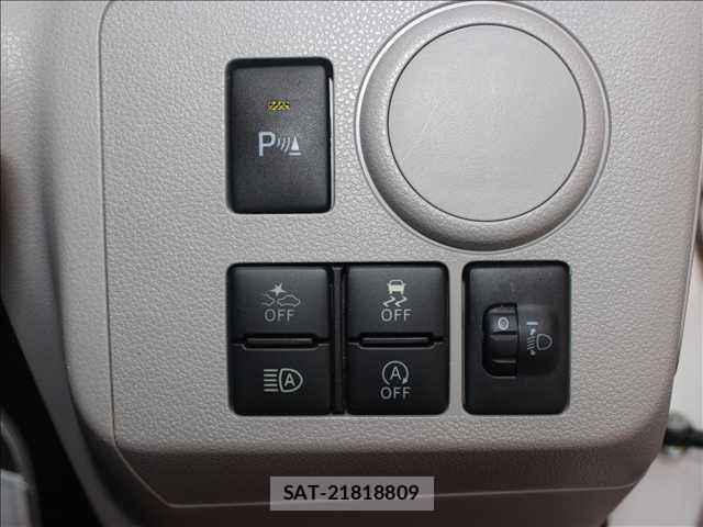 Toyota PIXIS EPOCH 2018-02 8378961-13