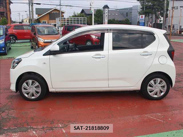 Toyota PIXIS EPOCH 2018-02 8378961-16