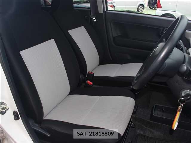 Toyota PIXIS EPOCH 2018-02 8378961-17
