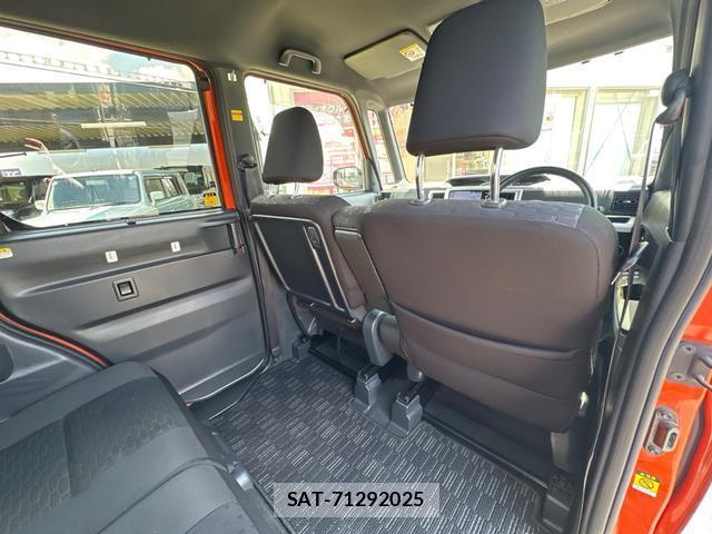Toyota Pixis Mega 2015-08 8379258-13
