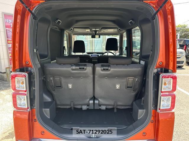 Toyota Pixis Mega 2015-08 8379258-14