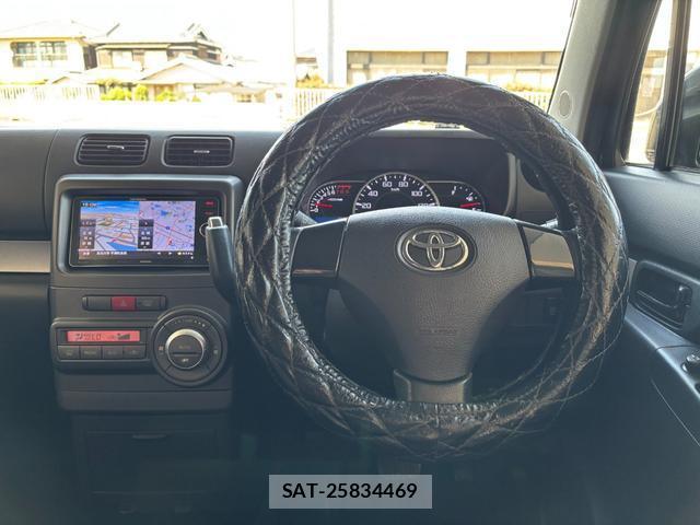 Toyota PIXIS SPACE 2014-01 8379602-15