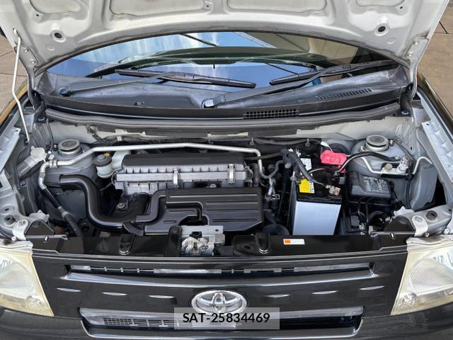 Toyota PIXIS SPACE 2014-01 8379602-16