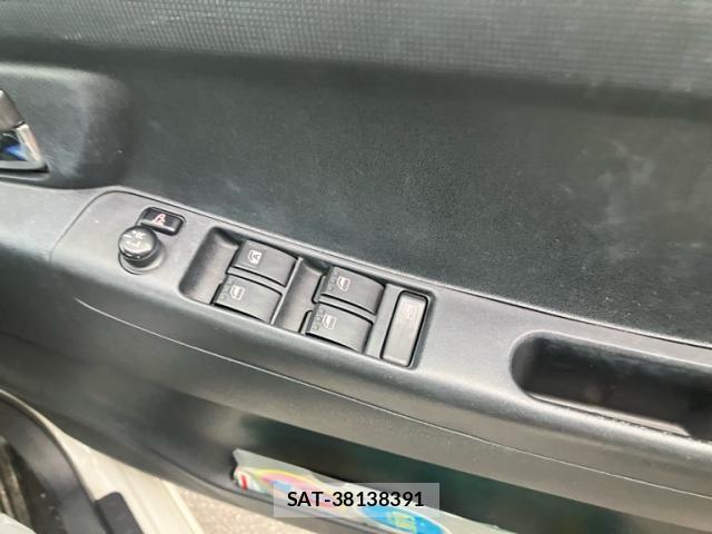 Toyota PIXIS SPACE 2012-10 8380015-14