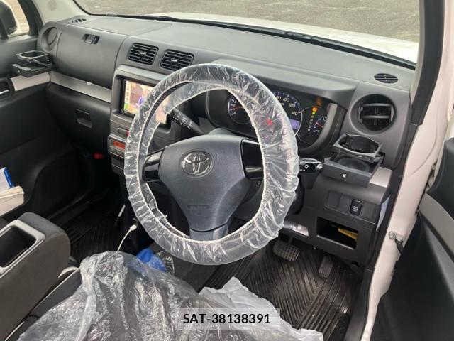 Toyota PIXIS SPACE 2012-10 8380015-7