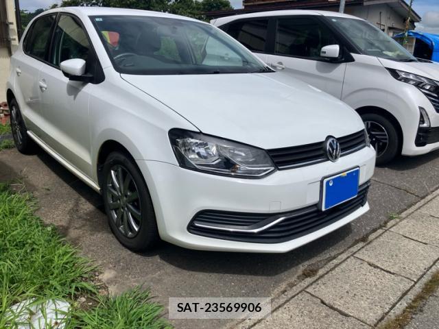 VolksWagen POLO 2014-12 8379040-2