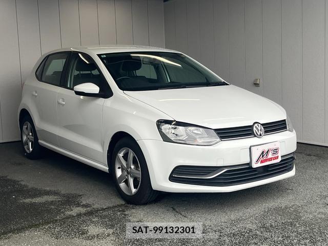 VolksWagen POLO 2016-08 8379173-1