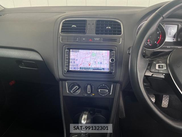 VolksWagen POLO 2016-08 8379173-11
