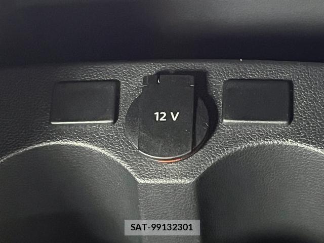 VolksWagen POLO 2016-08 8379173-14