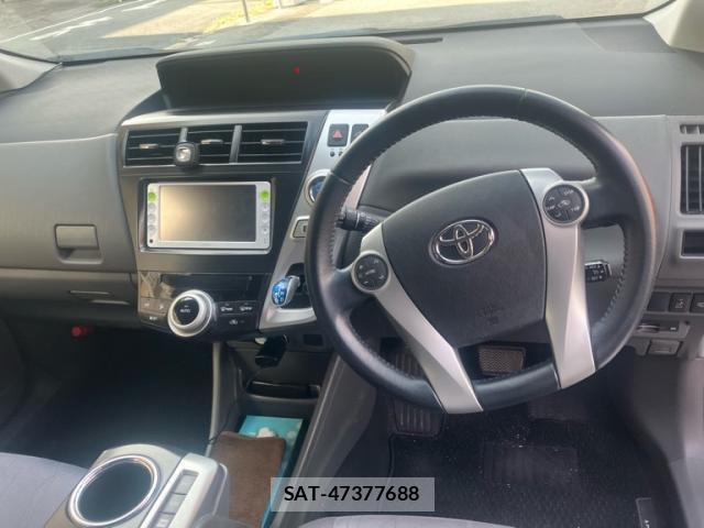 Toyota PRIUS ALPHA 2012-05 8378916-7
