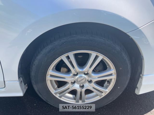 Toyota PRIUS ALPHA 2011-10 8378938-13