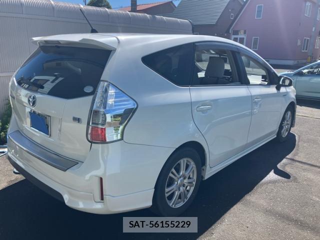 Toyota PRIUS ALPHA 2011-10 8378938-5