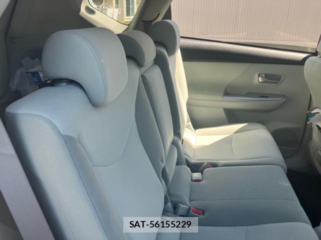 Toyota PRIUS ALPHA 2011-10 8378938-8