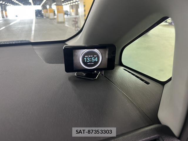 Toyota PRIUS ALPHA 2015-06 8379187-15