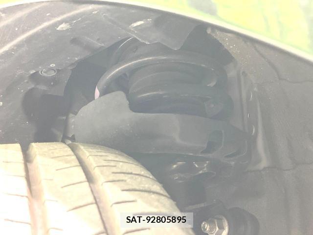 Toyota PRIUS 2023-03 8378575-19