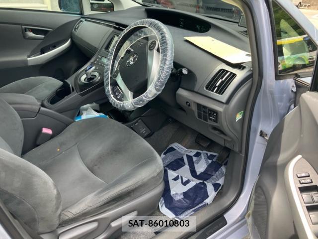Toyota PRIUS 2010-04 8378903-6