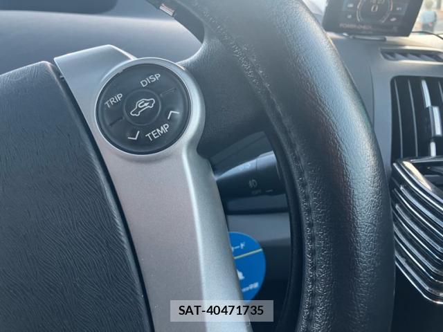 Toyota PRIUS 2011-01 8378999-16