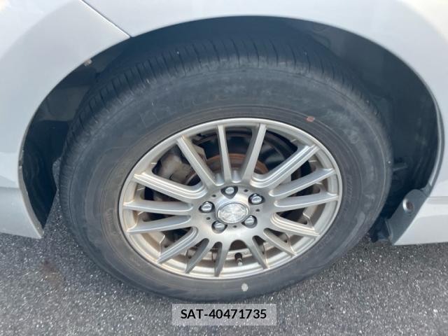 Toyota PRIUS 2011-01 8378999-4