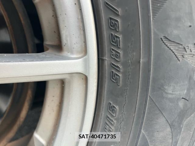 Toyota PRIUS 2011-01 8378999-8