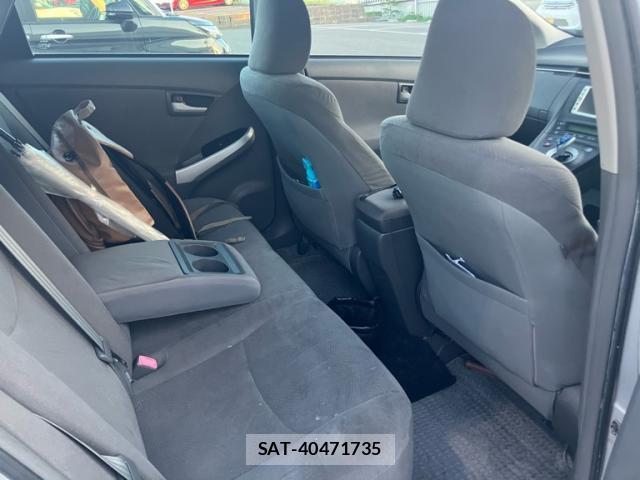 Toyota PRIUS 2011-01 8378999-9