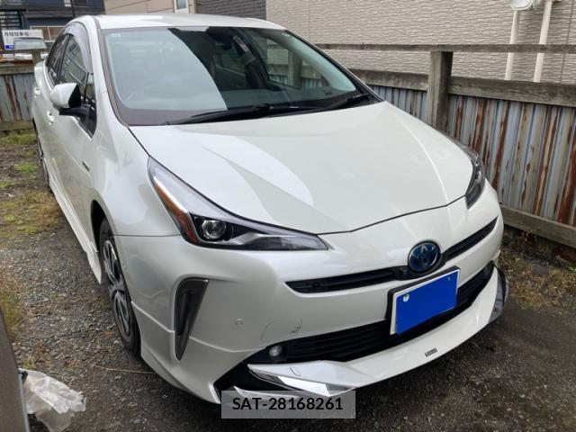 Toyota PRIUS 2019-11 8379088-2