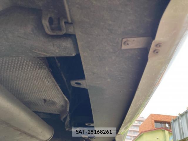 Toyota PRIUS 2019-11 8379088-9