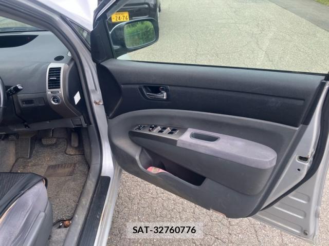 Toyota PRIUS 2008-02 8379089-11