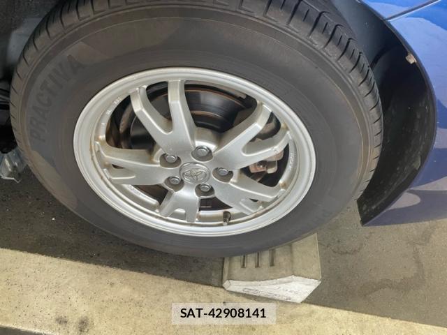 Toyota PRIUS 2010-01 8379127-3