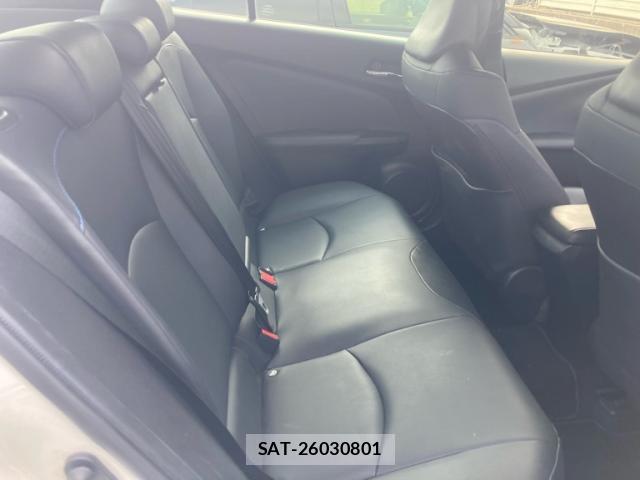 Toyota PRIUS 2019-07 8379130-17