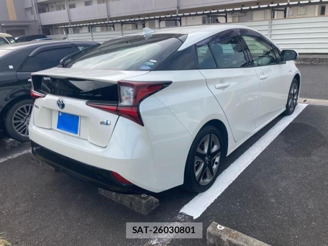 Toyota PRIUS 2019-07 8379130-2