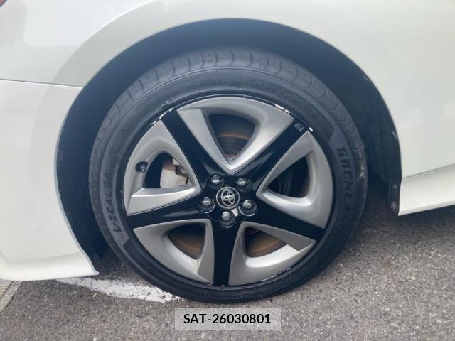Toyota PRIUS 2019-07 8379130-7
