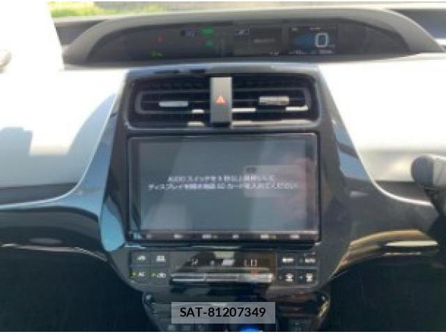 Toyota PRIUS 2019-05 8379141-16