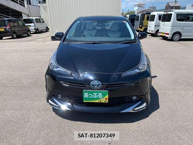 Toyota PRIUS 2019-05 8379141-2