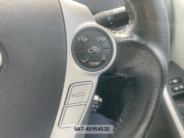 Toyota PRIUS 2009-07 8379238-19