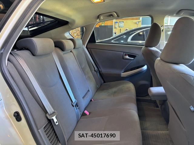 Toyota PRIUS 2009-11 8379310-3