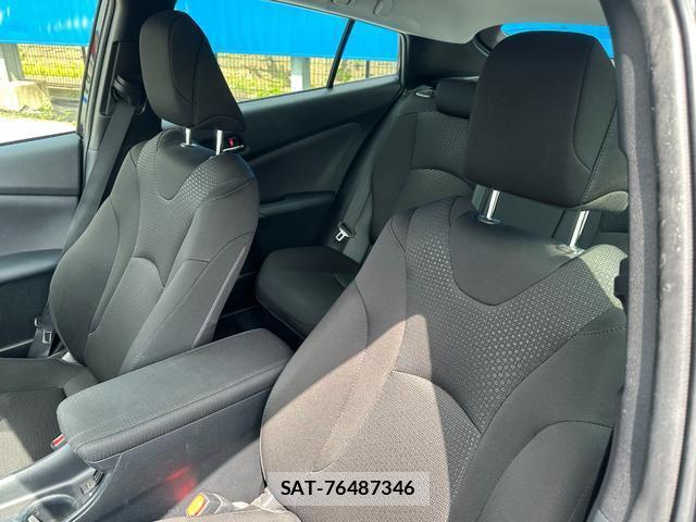 Toyota PRIUS 2021-07 8379342-12
