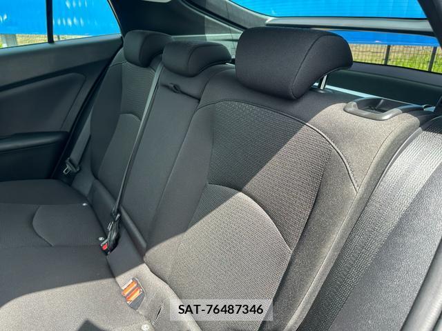Toyota PRIUS 2021-07 8379342-14
