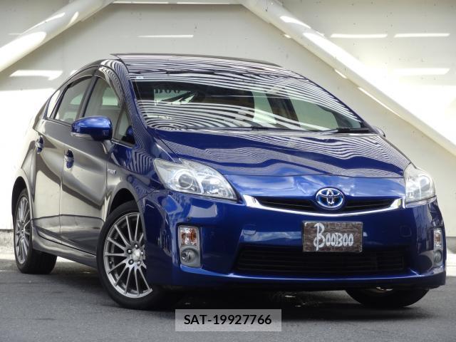 Toyota PRIUS 2010-08 8379469-3
