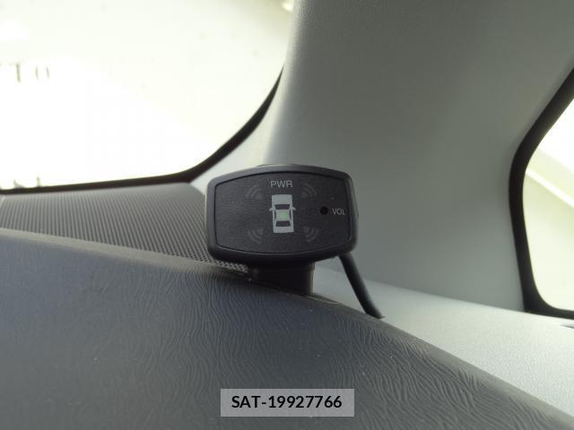 Toyota PRIUS 2010-08 8379469-6