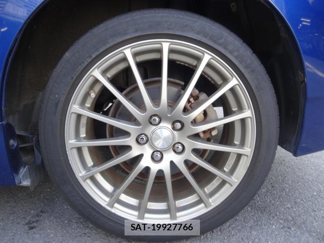 Toyota PRIUS 2010-08 8379469-7