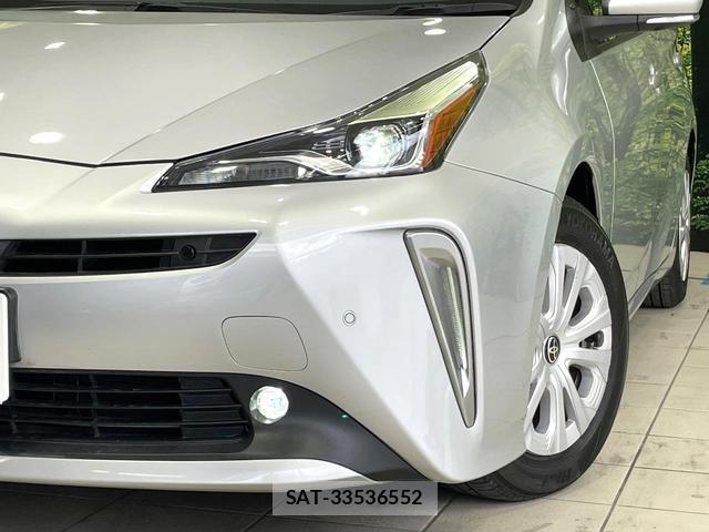 Toyota PRIUS 2020-11 8379939-11