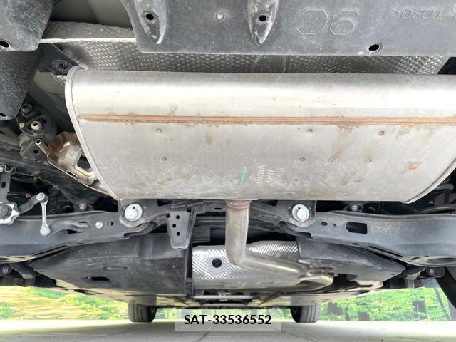 Toyota PRIUS 2020-11 8379939-18