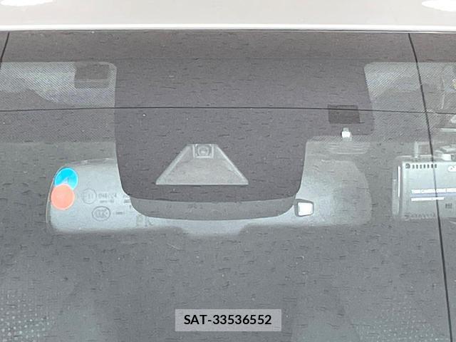 Toyota PRIUS 2020-11 8379939-4