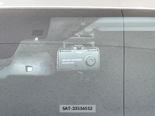 Toyota PRIUS 2020-11 8379939-6