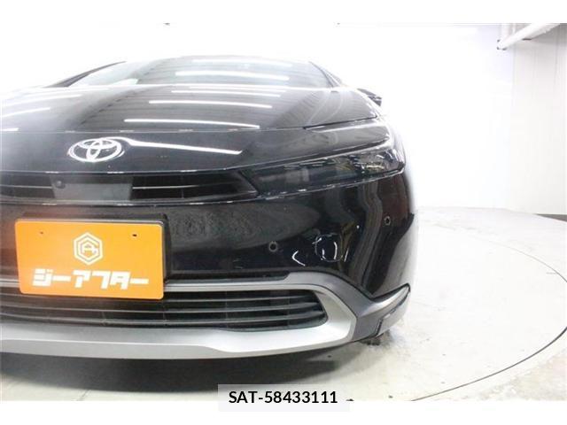 Toyota PRIUS 2023-03 8380085-12