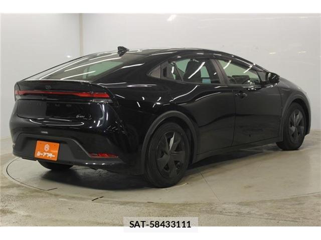 Toyota PRIUS 2023-03 8380085-4