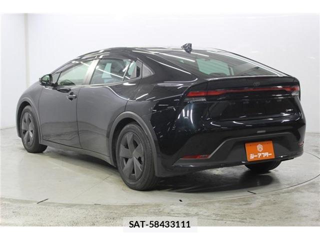 Toyota PRIUS 2023-03 8380085-6