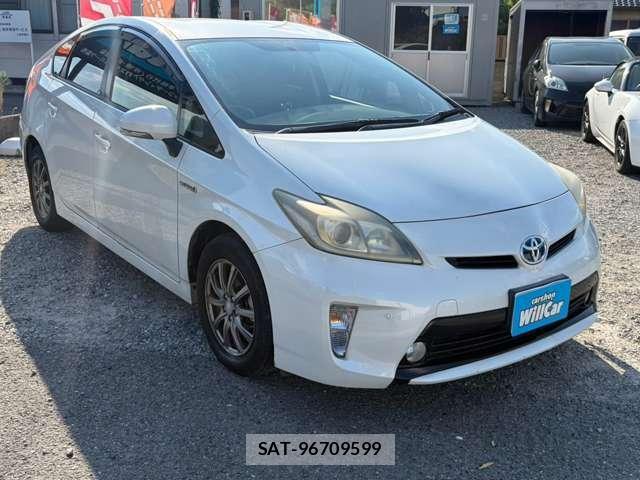 Toyota PRIUS 2013-09 8380169-16