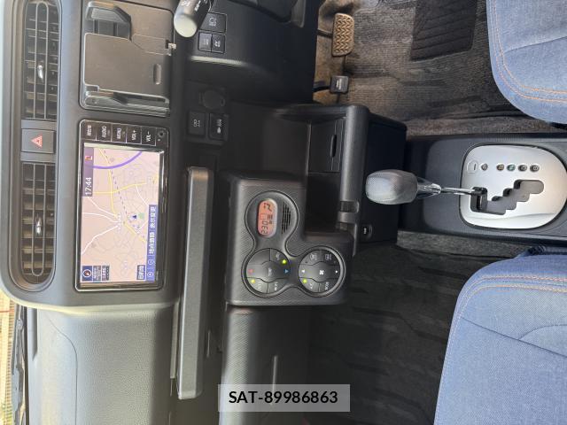 Toyota PROBOX 2022-08 8379224-15